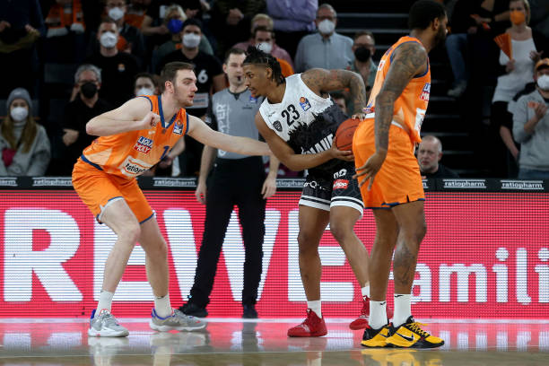 力环境下依 力环境下依