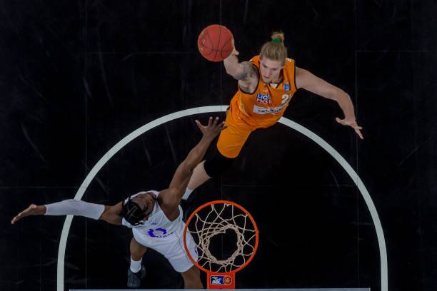 缓解队友的 缓解队友的