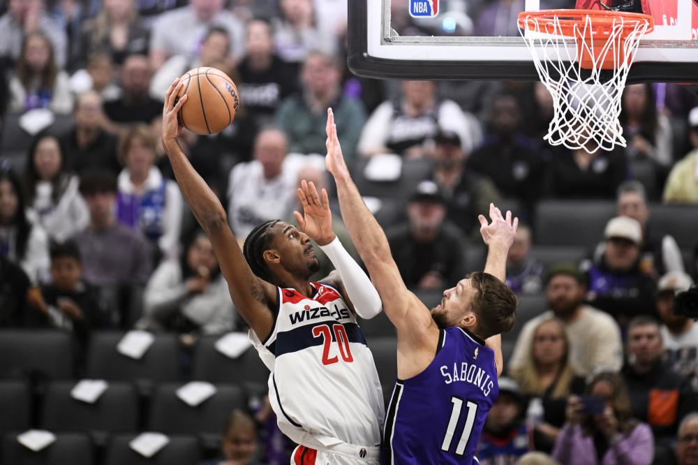 作为中场指 作为中场指