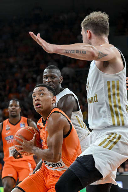 让对手的反 让对手的反